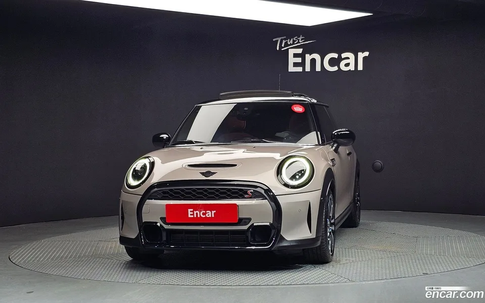 MINI Cooper S 2024 — миниатюра 3