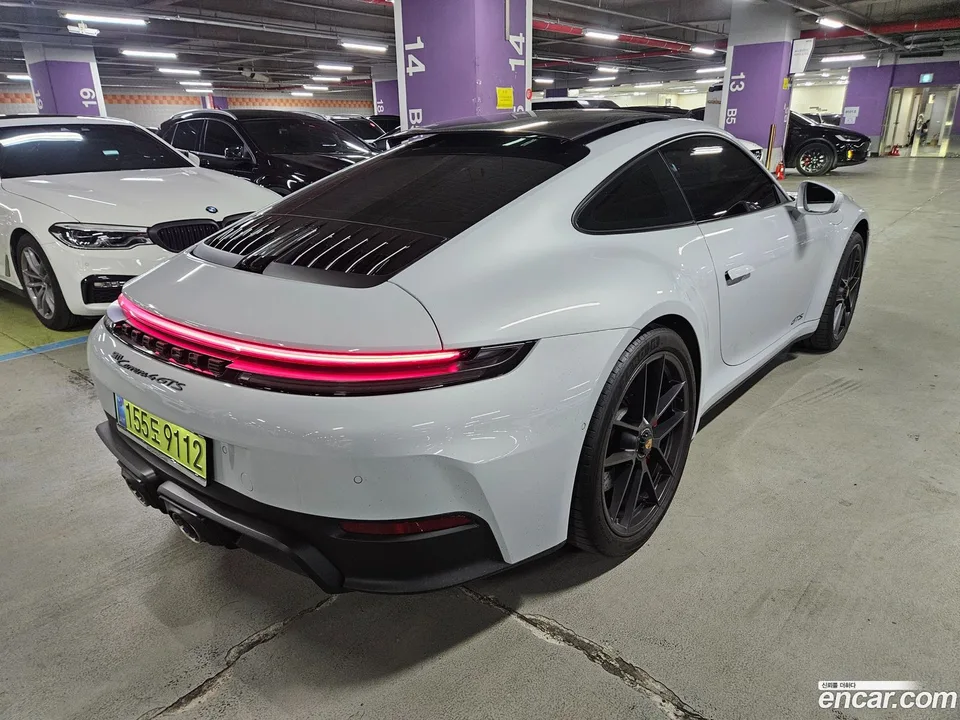 Porsche 911 (992) 4 GTS 2025 — thumbnail 3