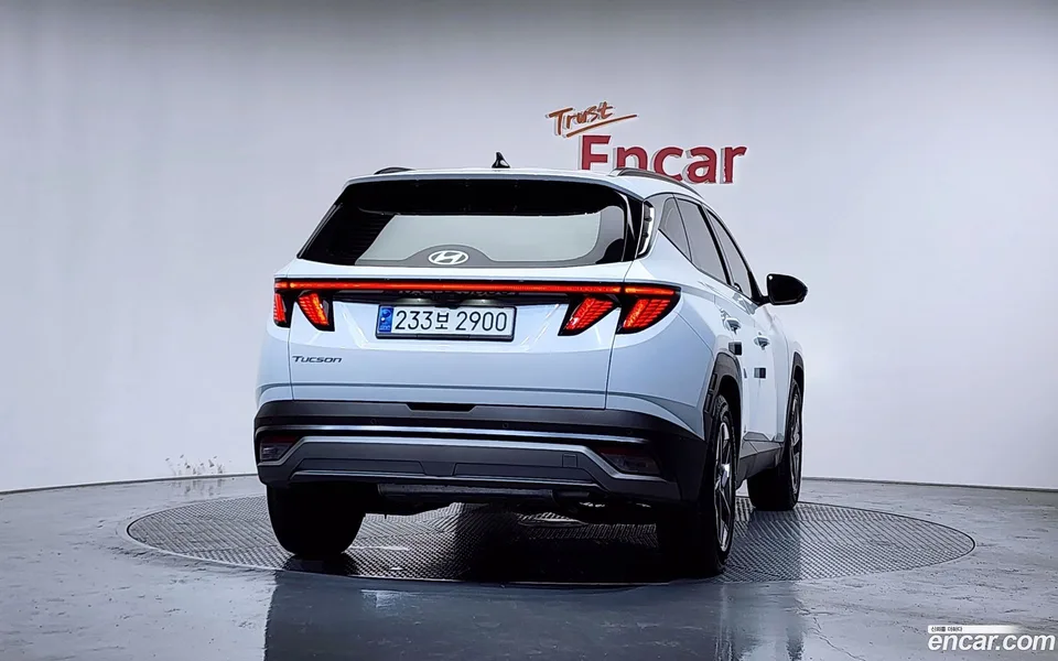 Hyundai Tucson Hybrid NX4 HEV 1.6 2WD 2024 — миниатюра 4