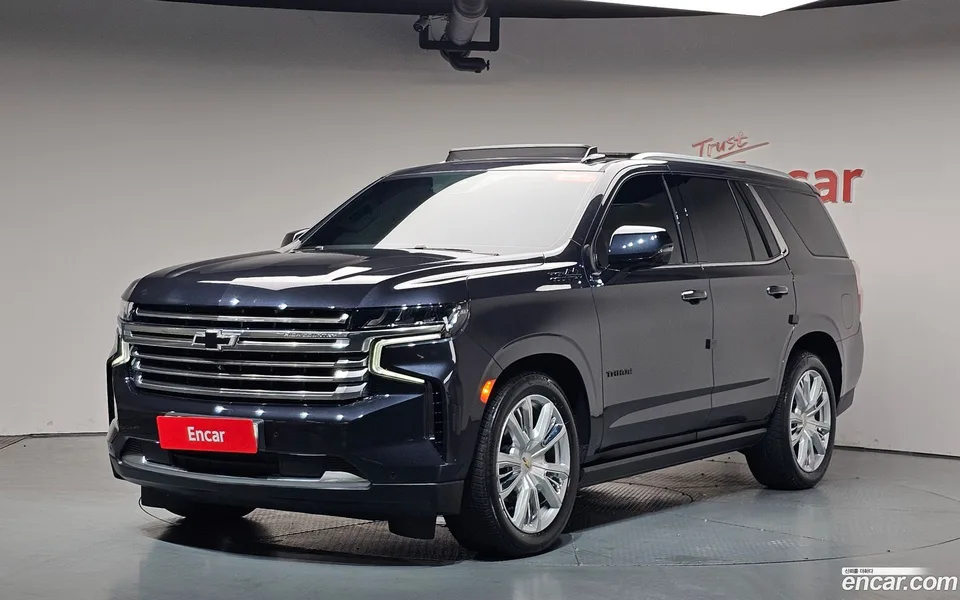 Chevrolet Tahoe 6.2 4WD 2023 — фото 1, купить с доставкой в Москву