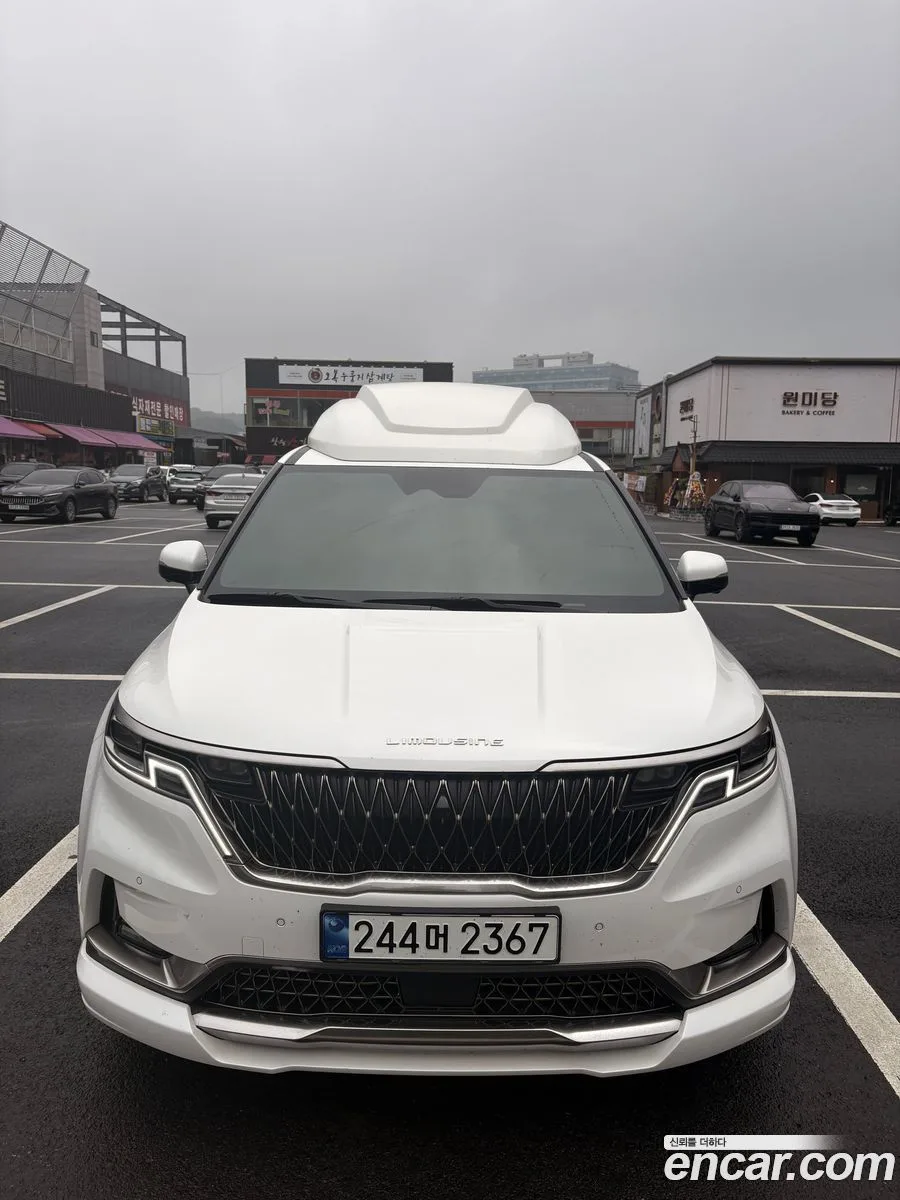 Kia Carnival 9 () 2023 — фото 1, купить с доставкой в Москву