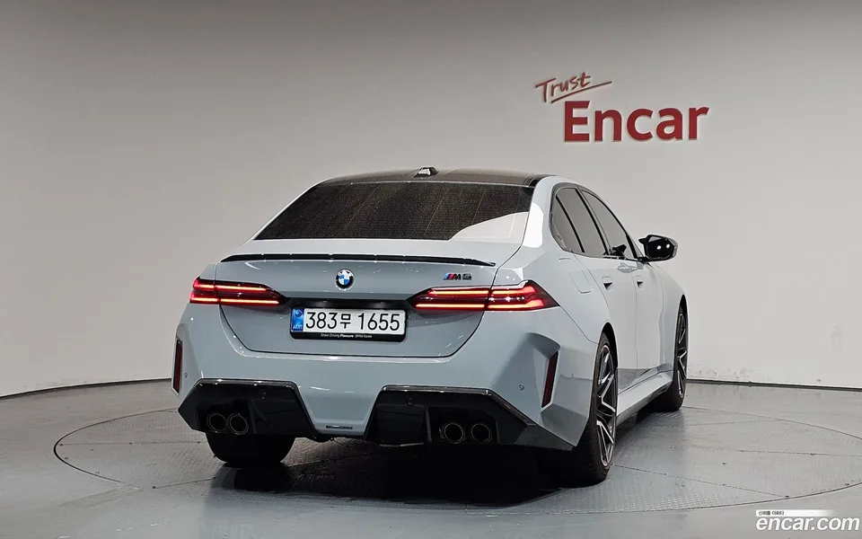 BMW M5 M5 2025 — thumbnail 4