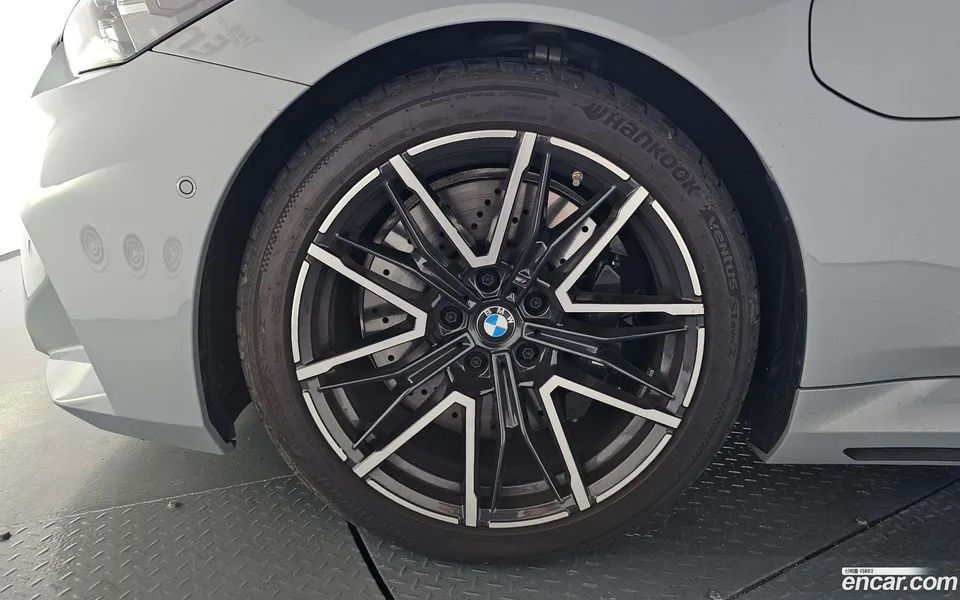 BMW M5 M5 2025 — thumbnail 5