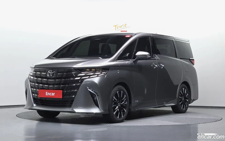 Toyota Alphard 2.5 HEV AWD 2025 — фото 1, купить с доставкой в Москву