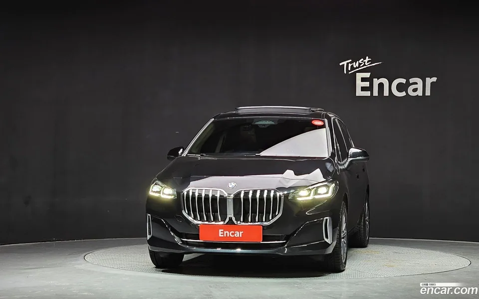 BMW 2 Series Active Tourer 218d 2025 — миниатюра 3