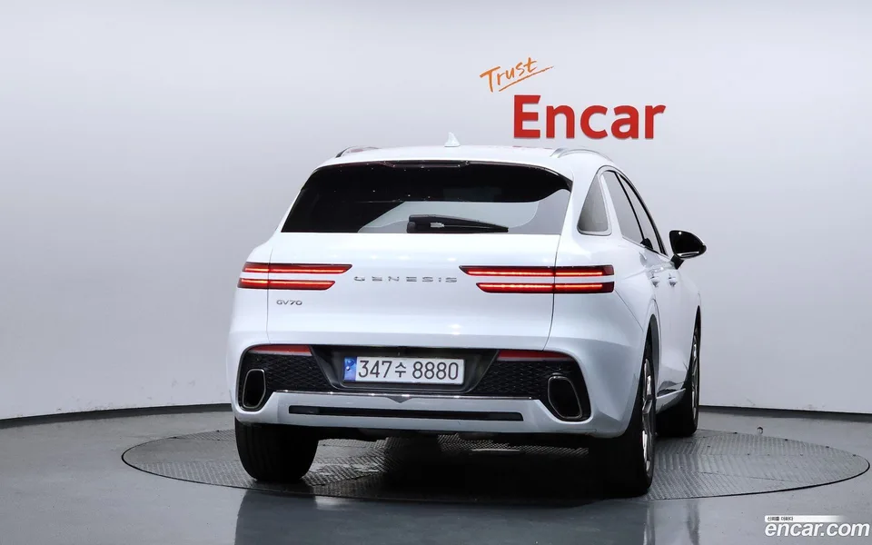 Genesis GV70 2.5T 2WD 2024 — миниатюра 4