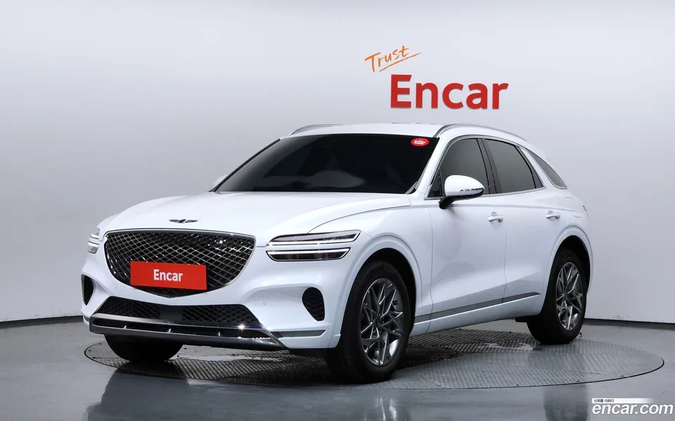 Genesis GV70 2.5T 2WD 2024 — фото 1, купить с доставкой в Москву