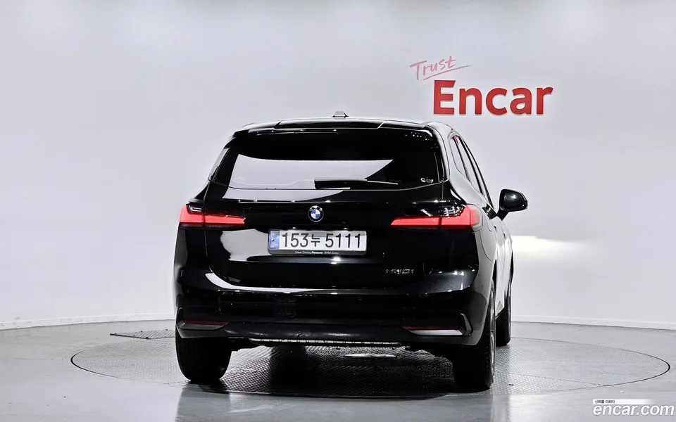 BMW 2 Series Active Tourer 220i 2024 — thumbnail 4