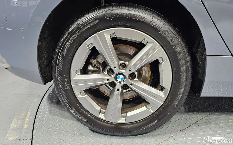 BMW 2 Series Active Tourer 218d 2023 — thumbnail 5