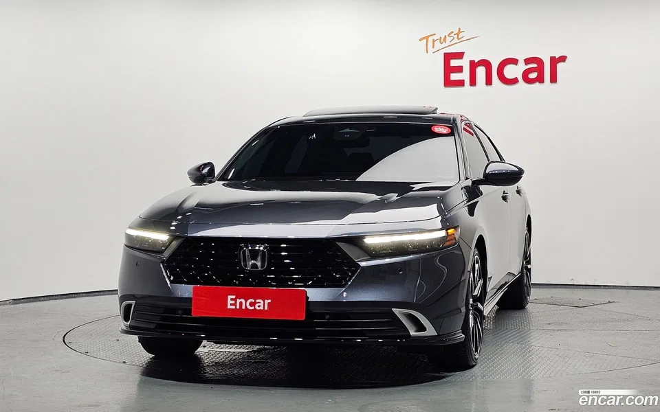 Honda Accord 2.0 2025 — thumbnail 3