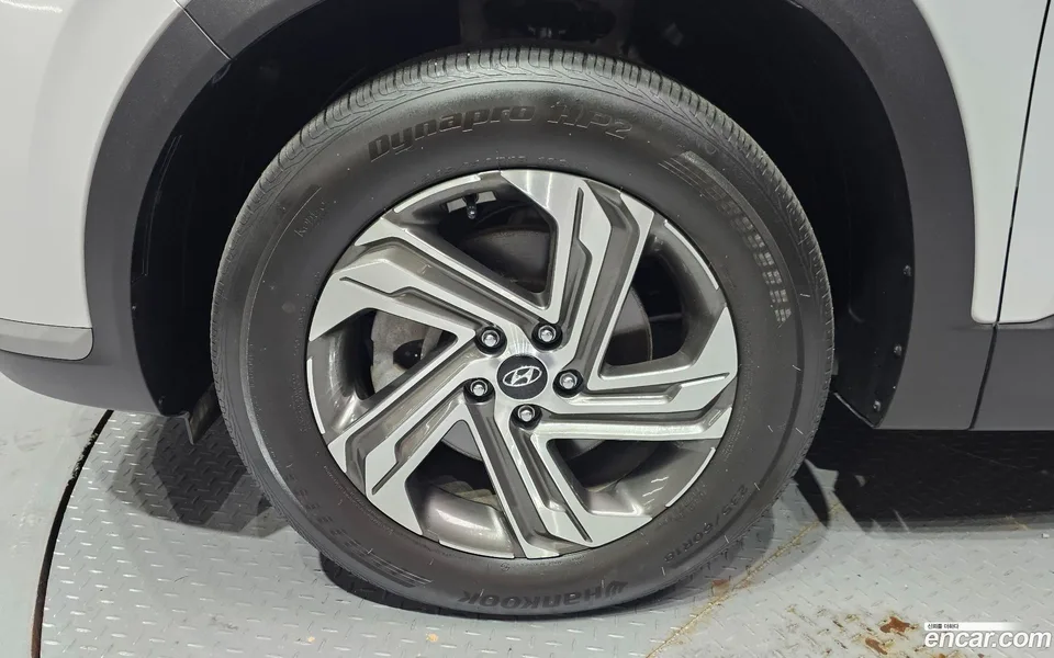 Hyundai SantaFe 2.2 2WD 2022 — миниатюра 2