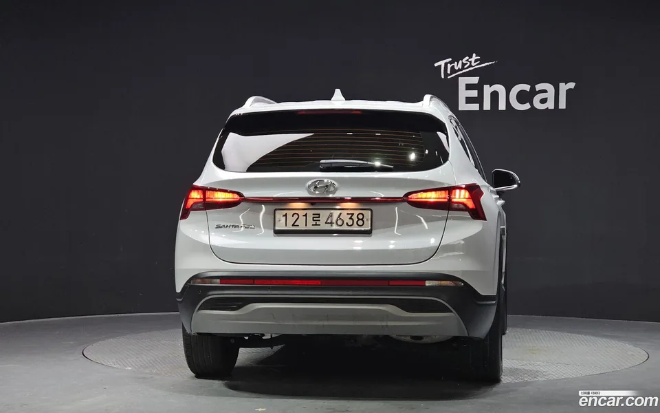 Hyundai SantaFe 2.2 2WD 2022 — миниатюра 4