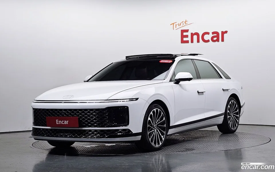 Hyundai Grandeur 2.5 2WD 2024 — photo 1, buy with delivery to Moscow