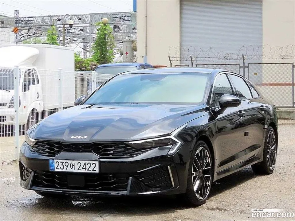Kia K5 1.6 2024 — photo 1, buy with delivery to Moscow