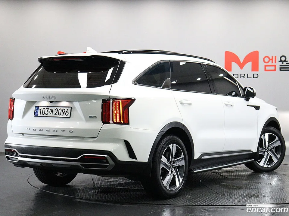Kia Sorento HEV 1.6 2WD 2022 — миниатюра 4