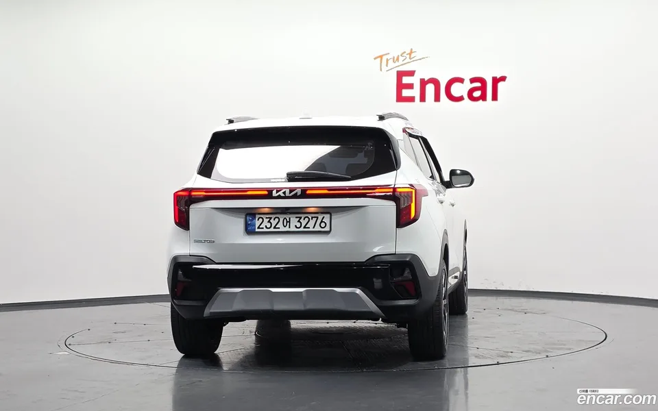 Kia Seltos 1.6 2WD 2024 — thumbnail 4