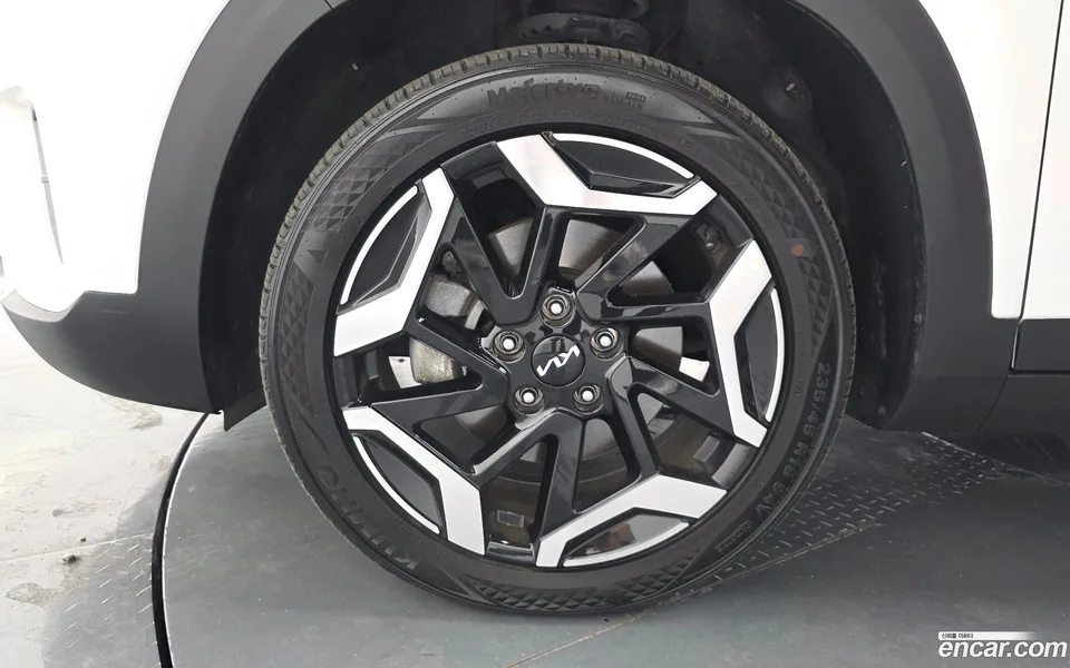 Kia Seltos 1.6 2WD 2024 — thumbnail 5
