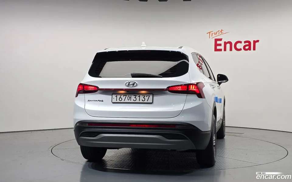 Hyundai SantaFe 2.2 2WD 2022 — миниатюра 4