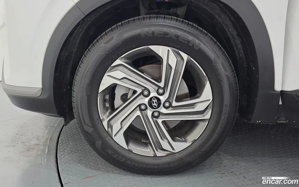 Hyundai SantaFe 2.2 2WD 2022 — миниатюра 5
