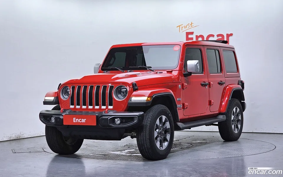 Jeep Wrangler 2.0 4 2023 — photo 1, buy with delivery to Moscow