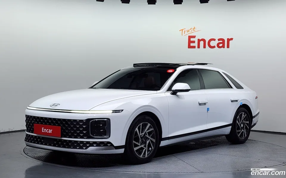 Hyundai Grandeur 3.5 LPG 2WD 2023 — photo 1, buy with delivery to Moscow