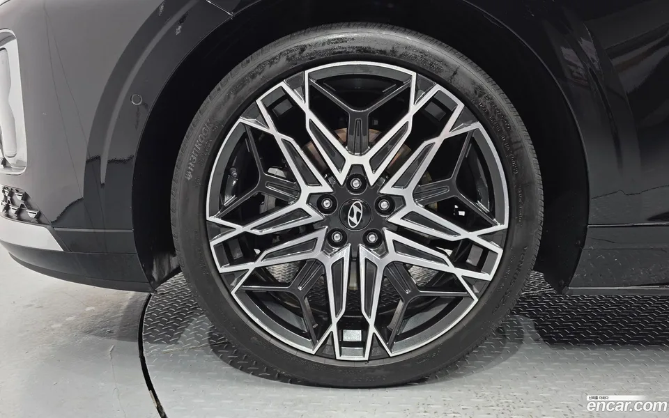 Hyundai Grandeur 2.5 2WD 2023 — thumbnail 5