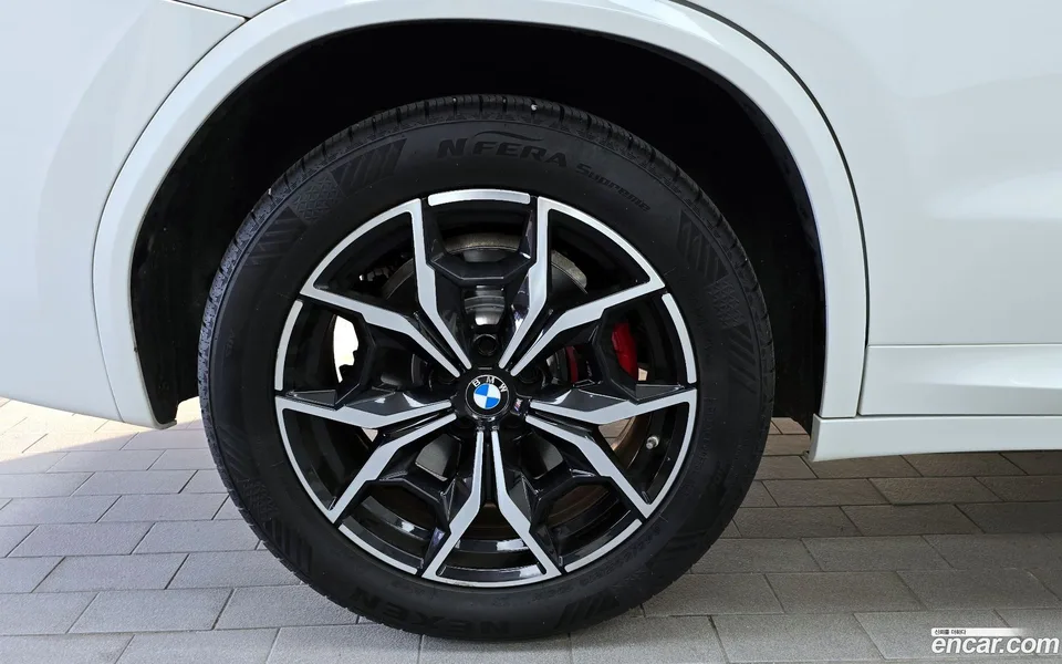 BMW X3 xDrive 20i M 2022 — thumbnail 2