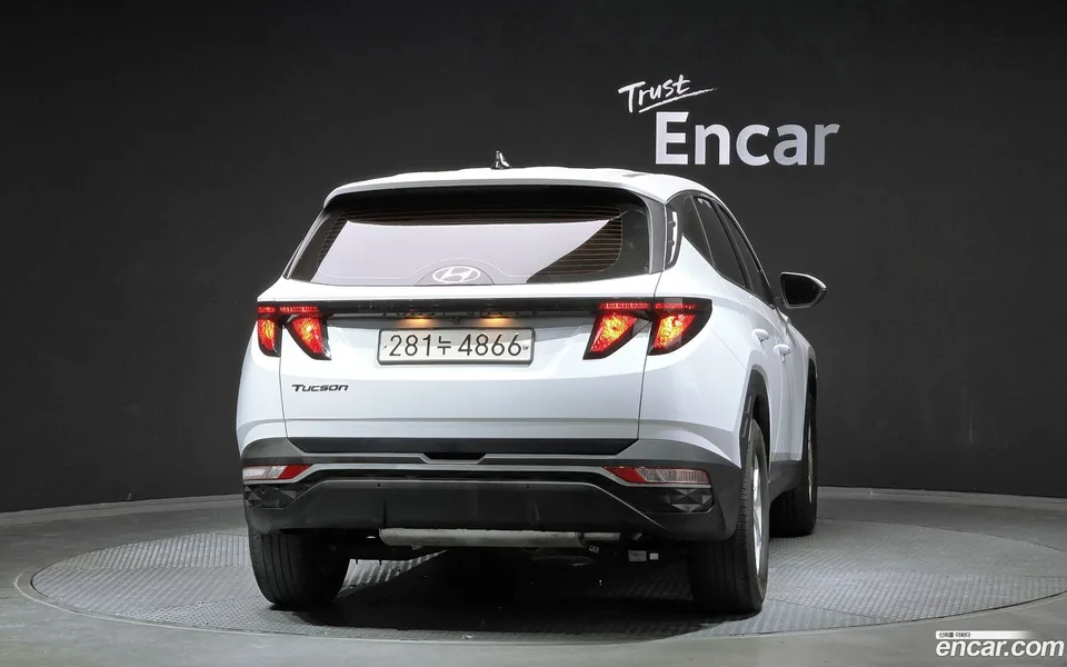 Hyundai Tucson 1.6 2WD 2022 — thumbnail 4
