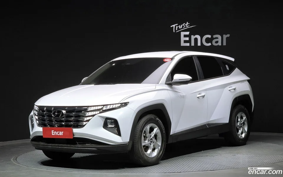 Hyundai Tucson 1.6 2WD 2022 — photo 1, buy with delivery to Moscow