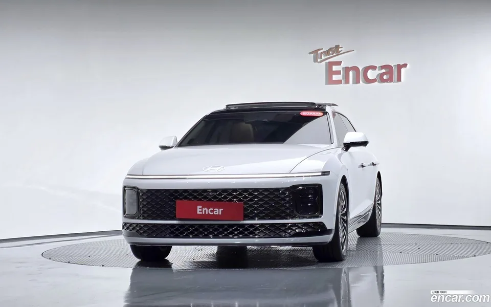 Hyundai Grandeur Hybrid 2024 — thumbnail 3