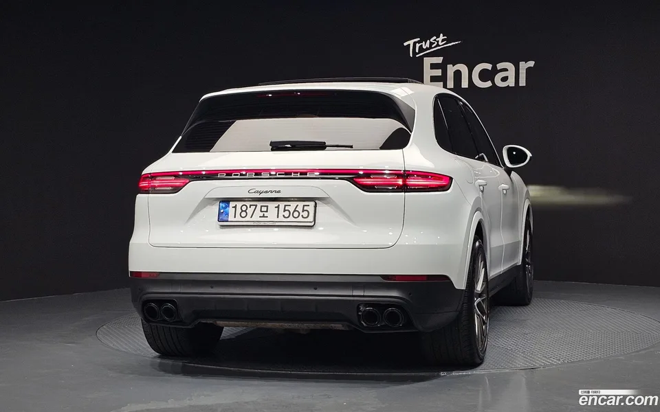 Porsche Cayenne 3.0 2022 — thumbnail 4