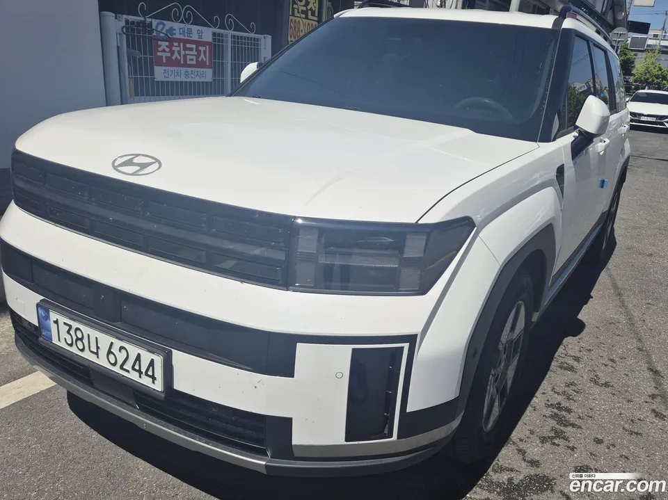 Hyundai SantaFe HEV 1.6 4WD 2023 — фото 1, купить с доставкой в Москву