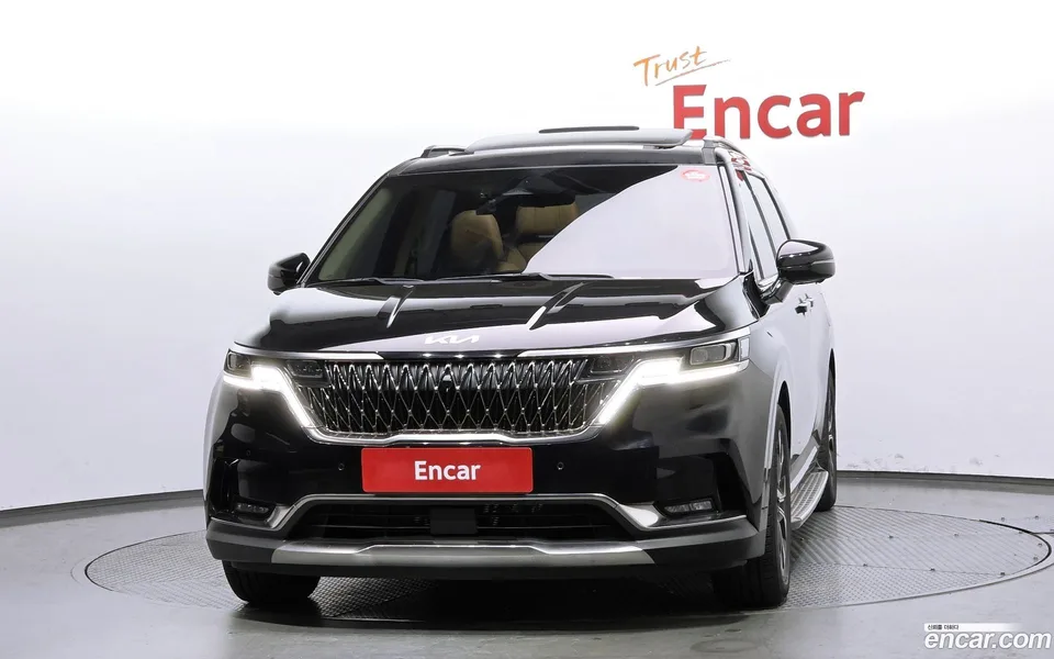 Kia Carnival 7 2022 — thumbnail 3