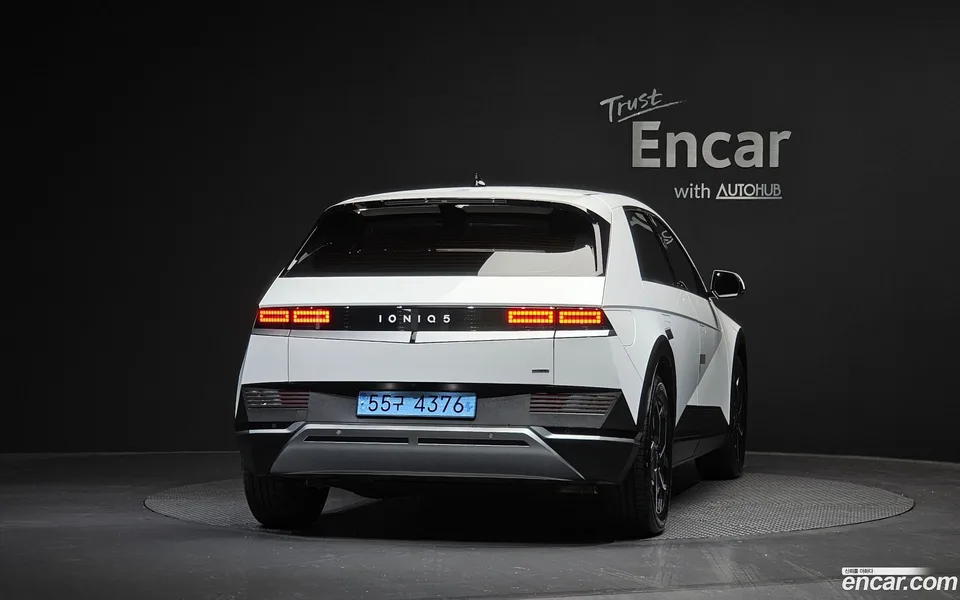 Hyundai Ioniq 5 AWD 2023 — thumbnail 4