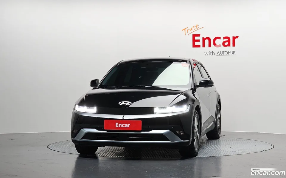 Hyundai Ioniq 5 2025 — миниатюра 3