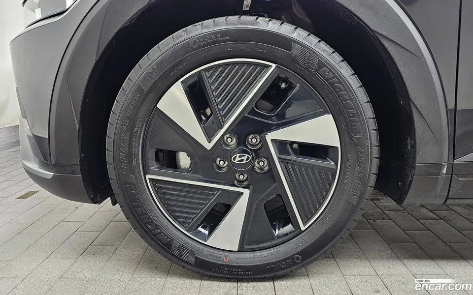 Hyundai Ioniq 5 2025 — миниатюра 5