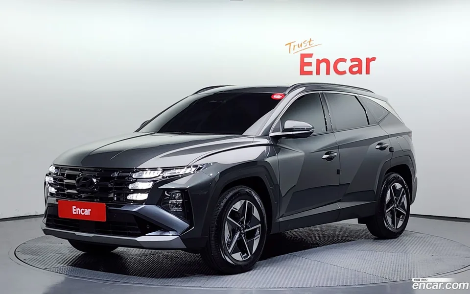 Hyundai Tucson NX4 1.6 2WD 2025 — photo 1, buy with delivery to Moscow