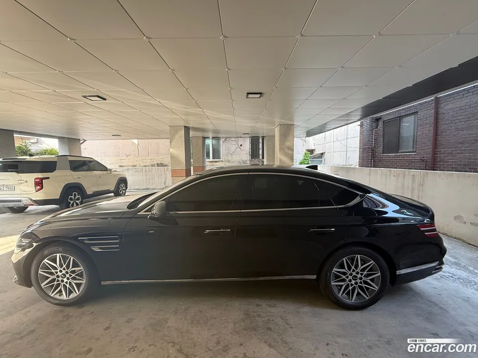 Genesis G80 2.5 2WD 2026 — thumbnail 2