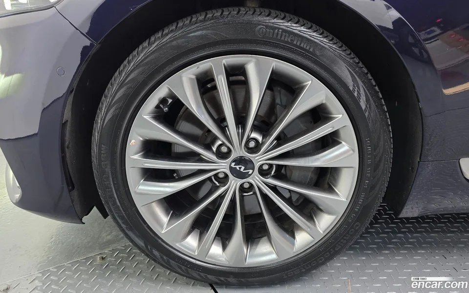 Kia K9 3.8 GDI AWD 2023 — thumbnail 5