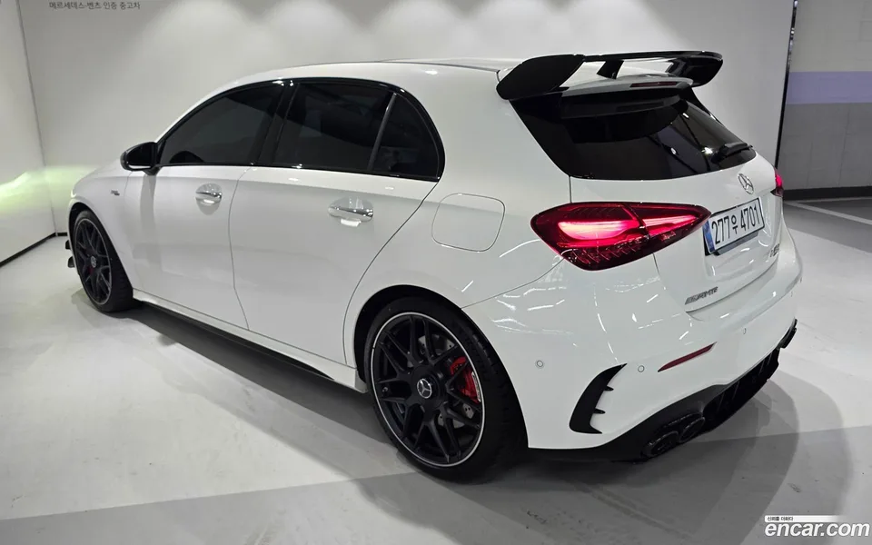 Mercedes-Benz A-Class AMG A45 S 4MATIC+ 2025 — миниатюра 3