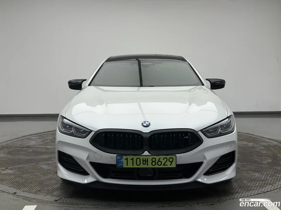 BMW 8 Series M850i xDrive 2025 — миниатюра 3