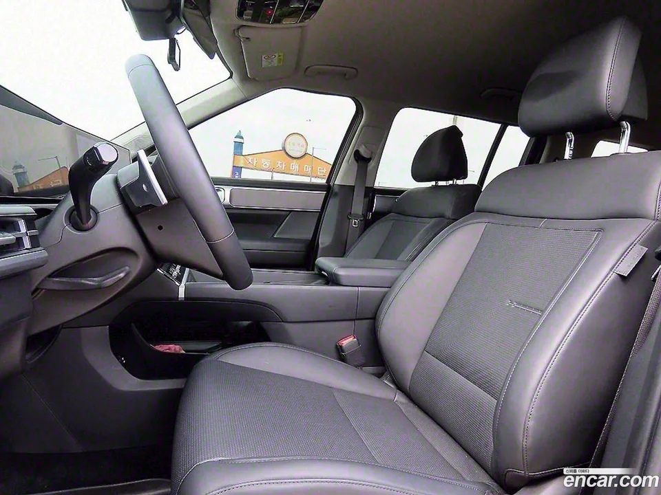 Hyundai SantaFe 2.5T 2WD 2023 — thumbnail 5