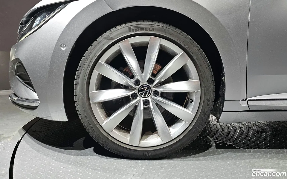 Volkswagen Arteon 2.0 TDI 2023 — миниатюра 2