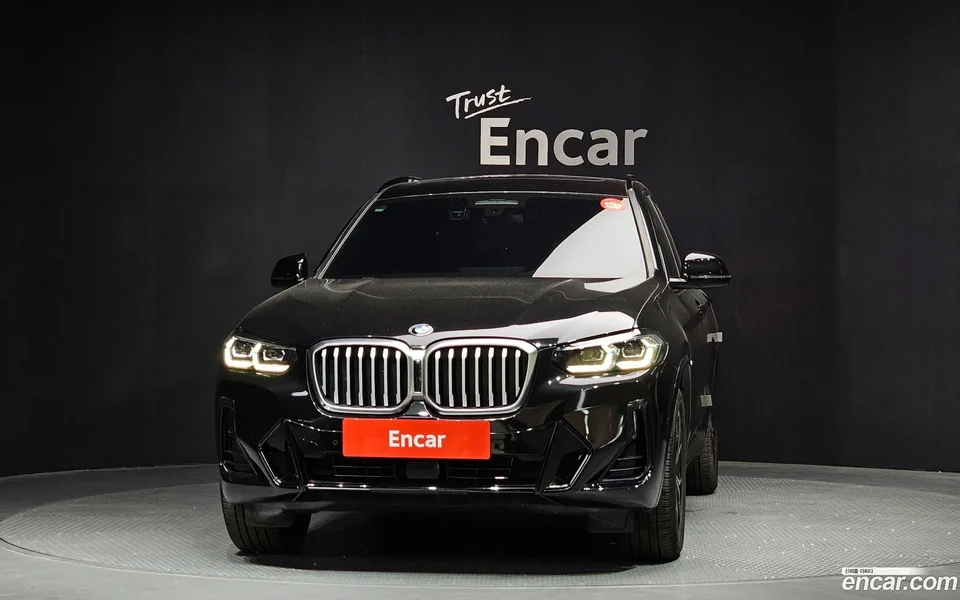 BMW X3 xDrive 20i M 2023 — thumbnail 3