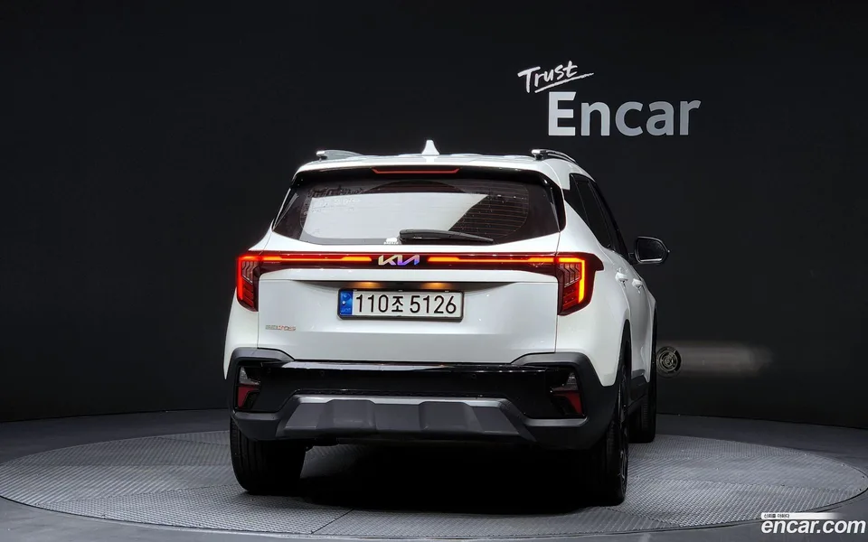 Kia Seltos 1.6 2WD 2023 — thumbnail 4