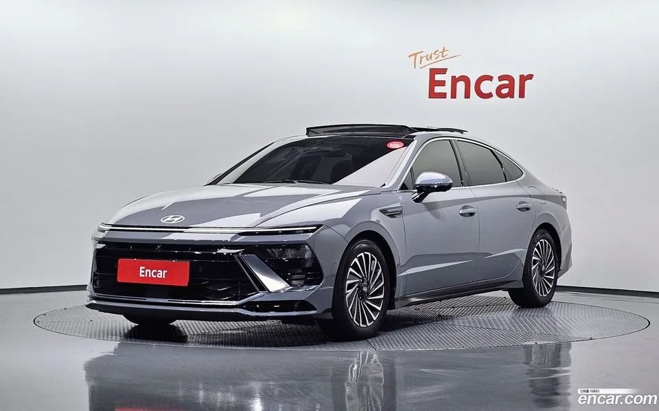 Hyundai Sonata The Edge Hybrid 2024 — photo 1, buy with delivery to Moscow