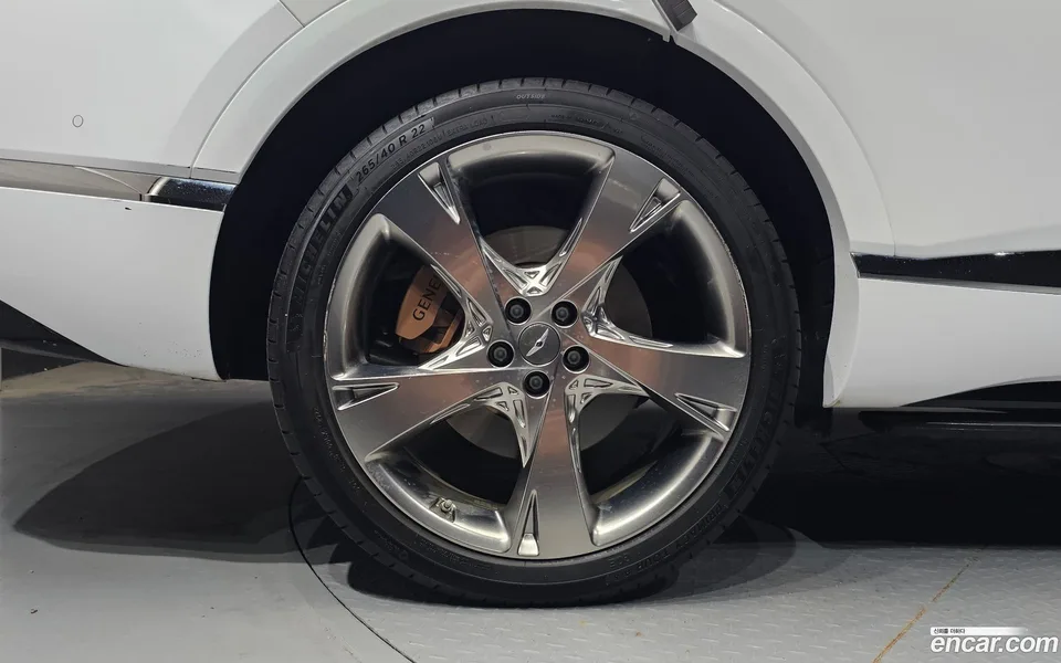 Genesis GV80 3.5T AWD 2023 — thumbnail 2