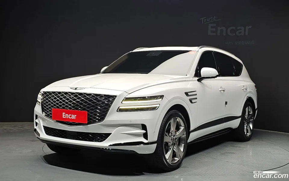 Genesis GV80 3.5T AWD 2023 — photo 1, buy with delivery to Moscow