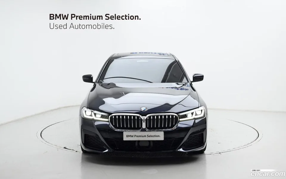 BMW 5 Series 523d M 2023 — thumbnail 3