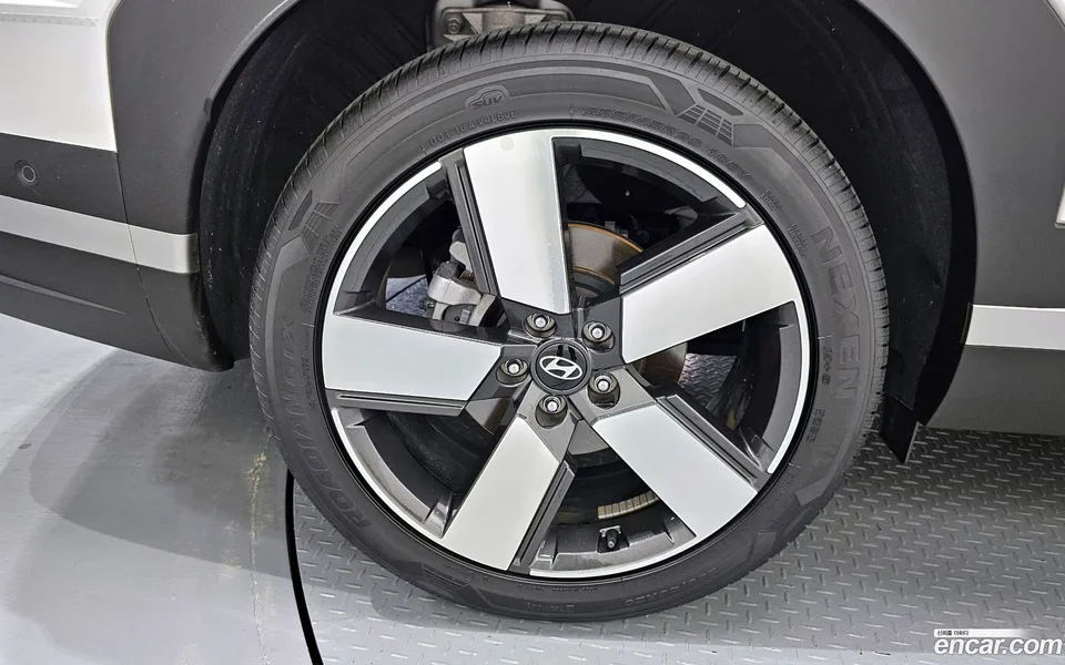 Hyundai SantaFe 2.5T 2WD 2024 — thumbnail 2